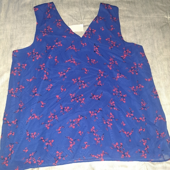 Ann taylor factory sleeveless top - Picture 2 of 4